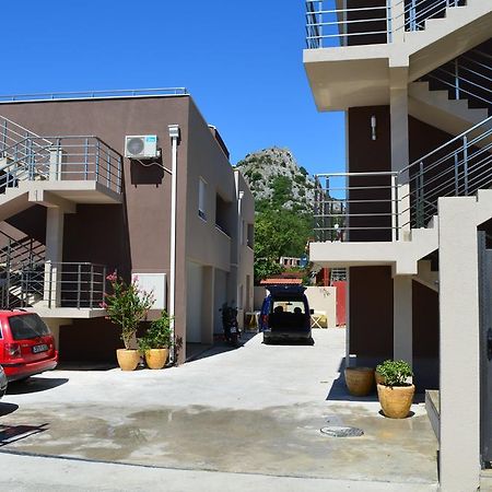 Apartments Md Lux 2 Sutomore Exterior photo